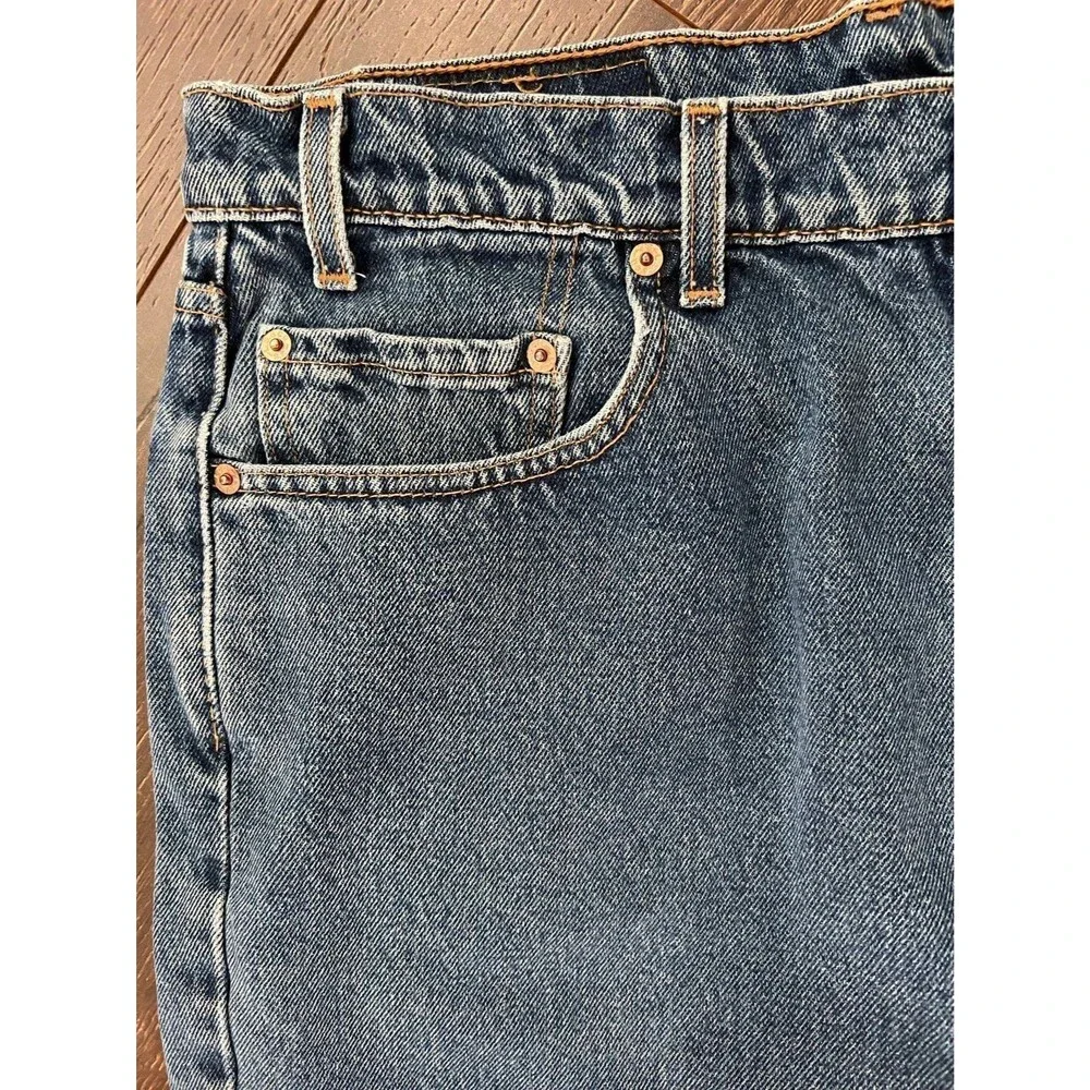 Levis 550 Men's Relaxed Straight Leg Zipper Fly Jeans 36x32